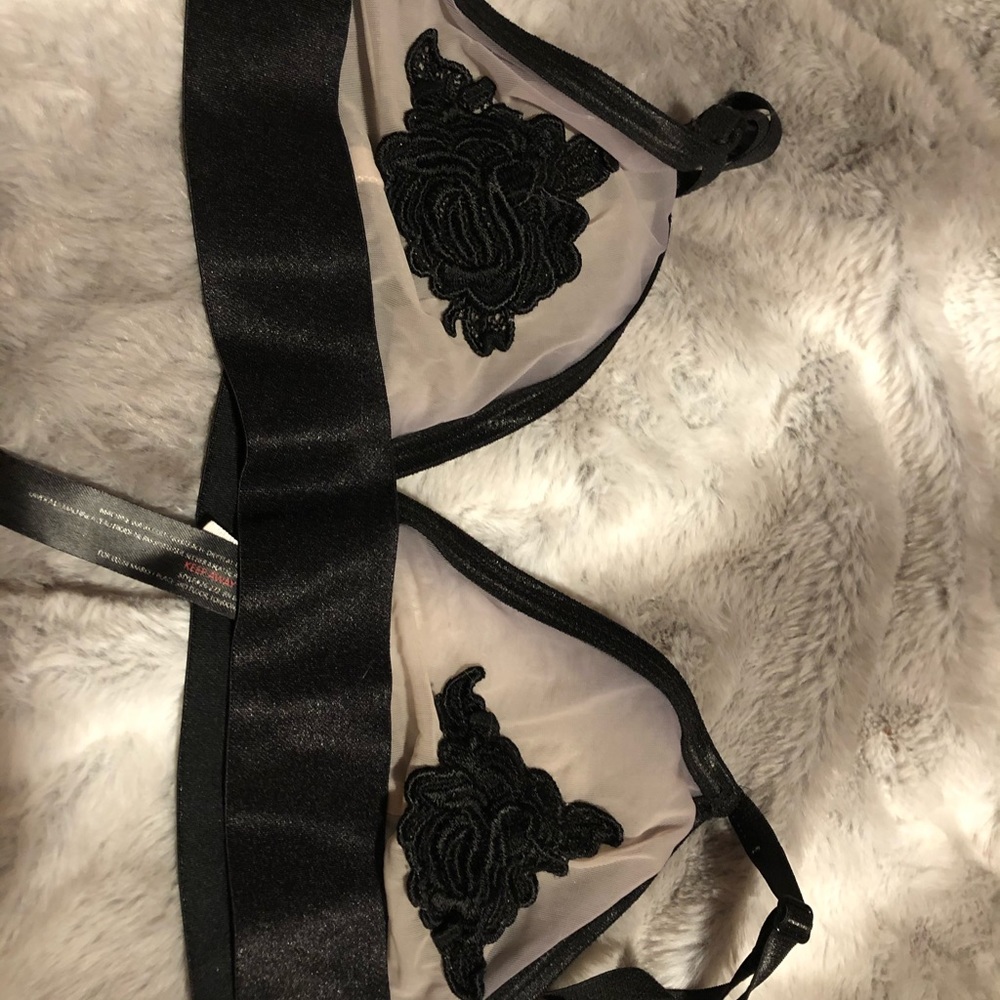 Lace Bralette Kimchi Blue L